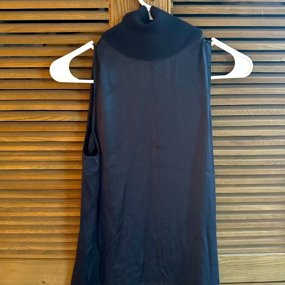 Navy Blue Sleeveless Women's Top - Picture 1 of 6